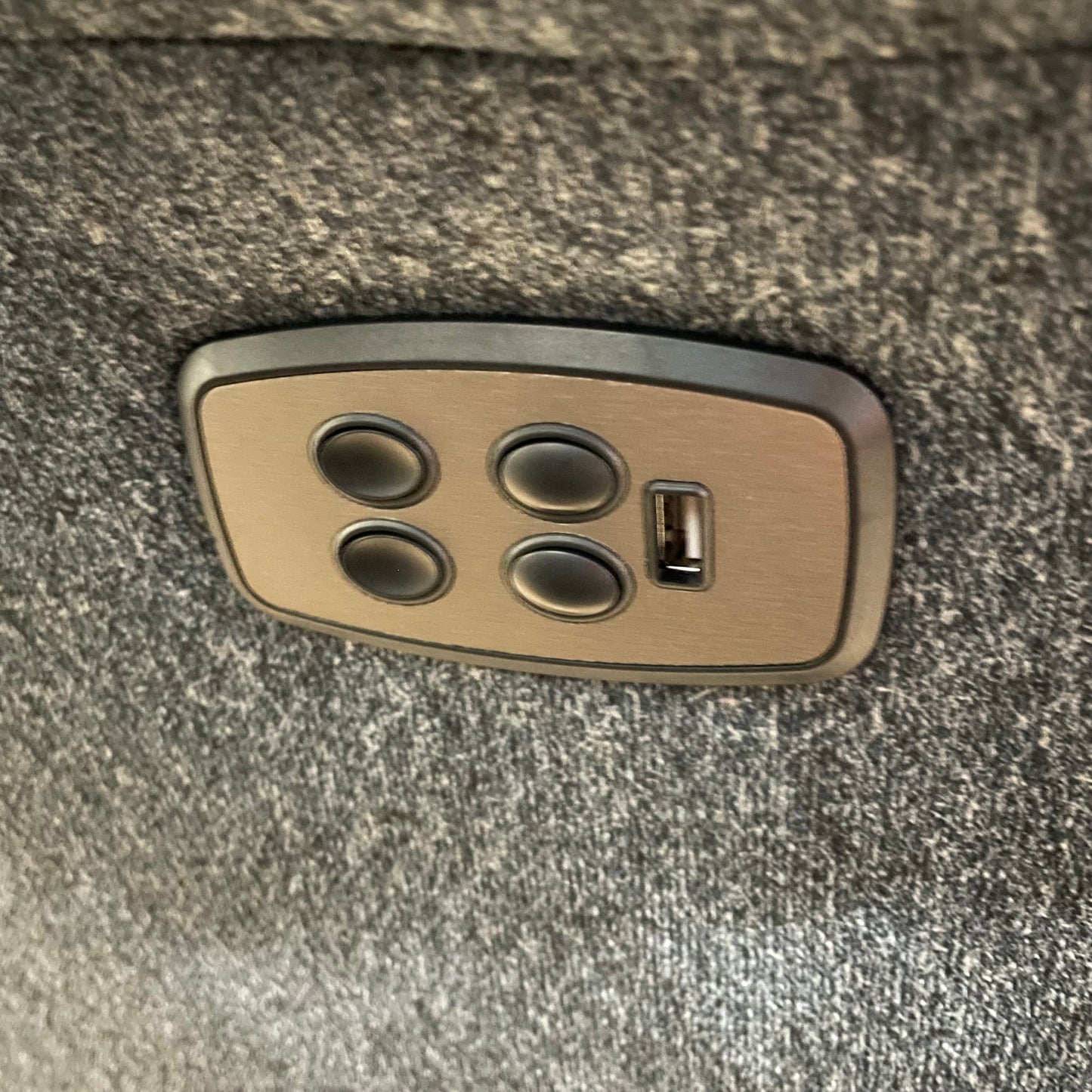 9MZ87 Power Recliner