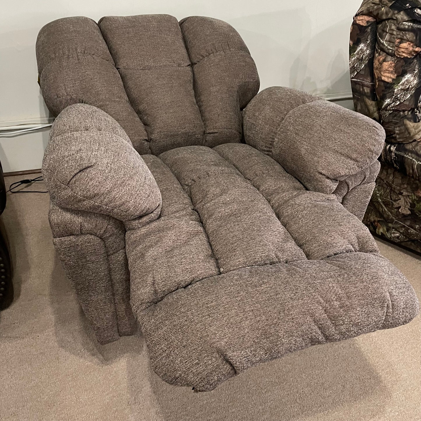 6MZ54 Power Recliner