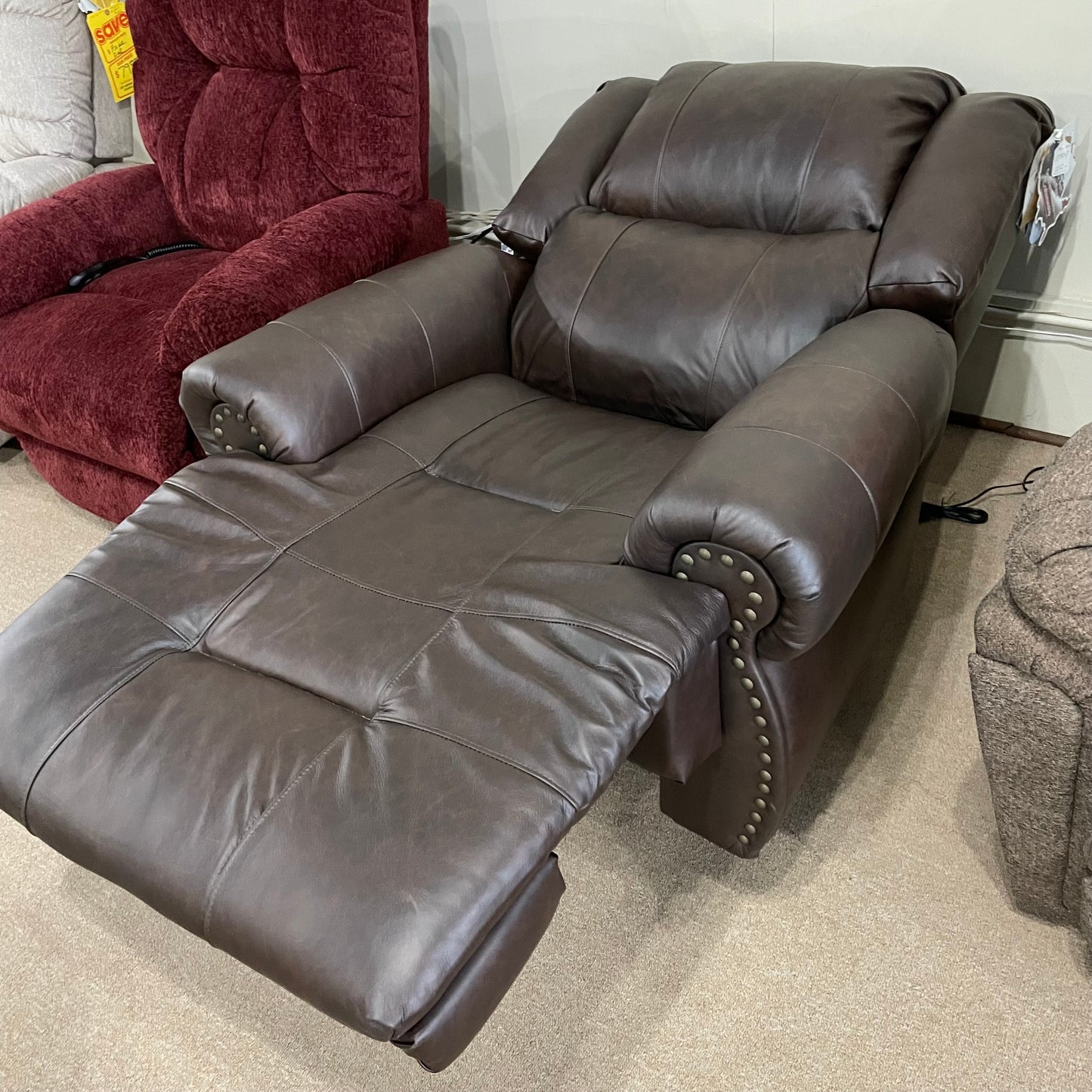 9NZ64LU Power Leather Recliner