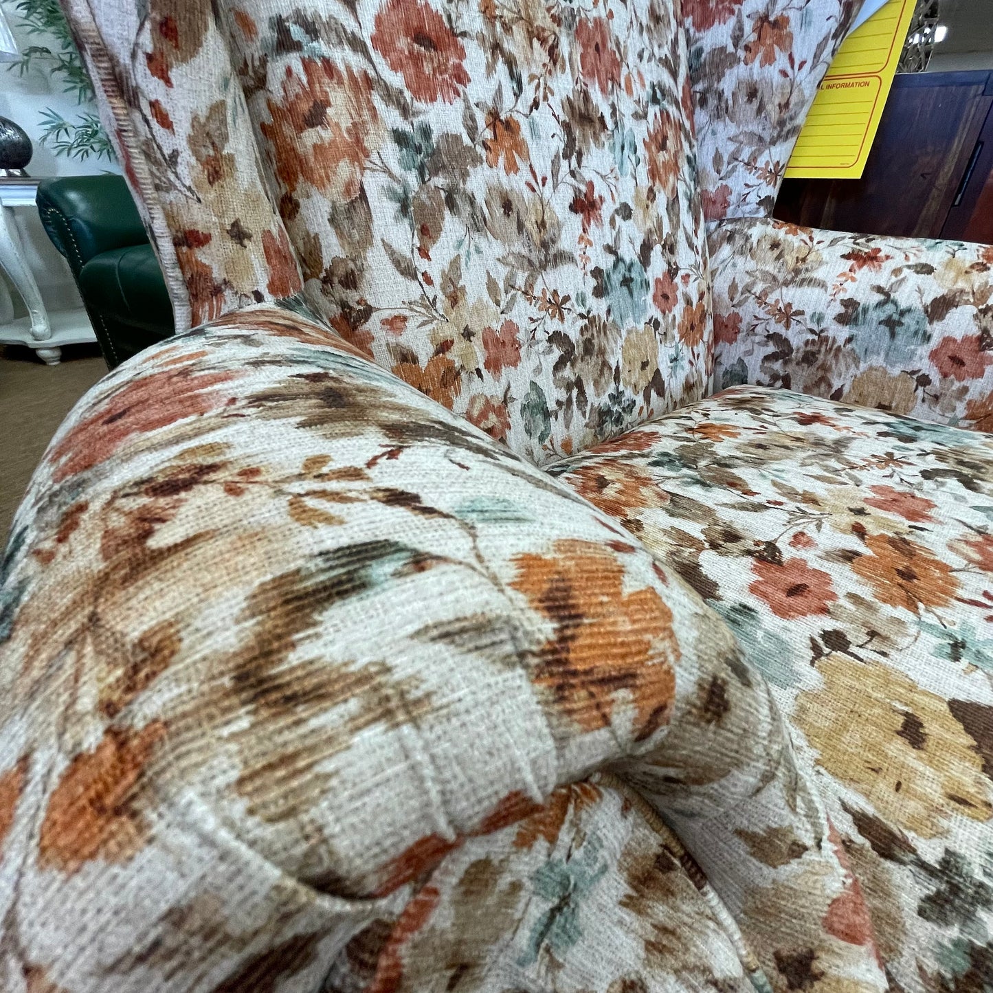 0710DW Wing Chair