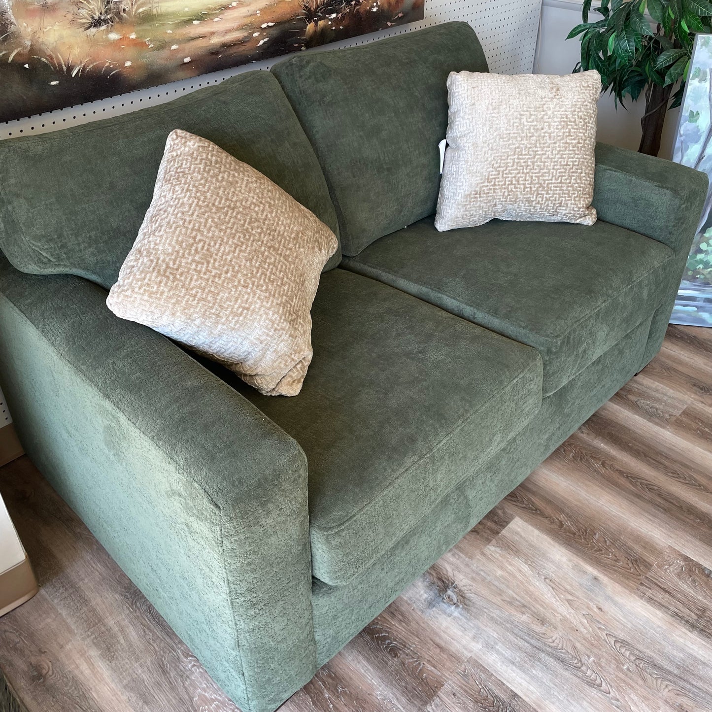6256 Loveseat