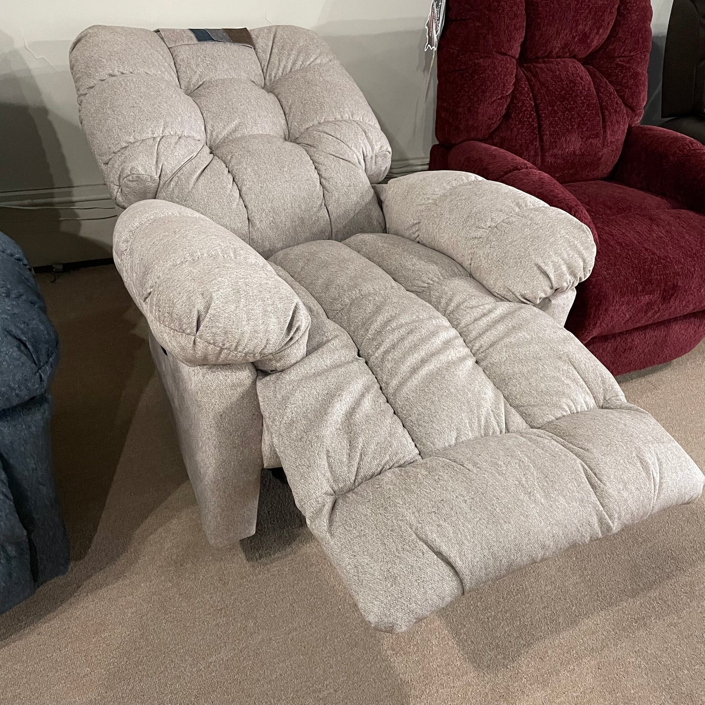 9MZ84 Power Recliner