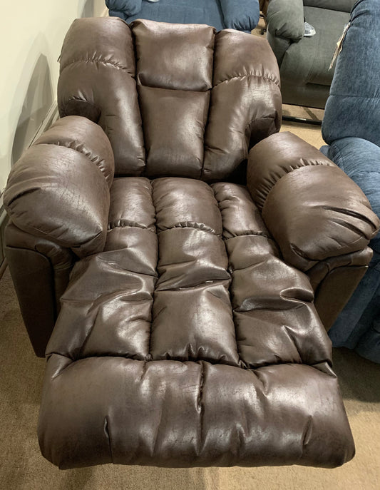 6M57 Rocking Recliner